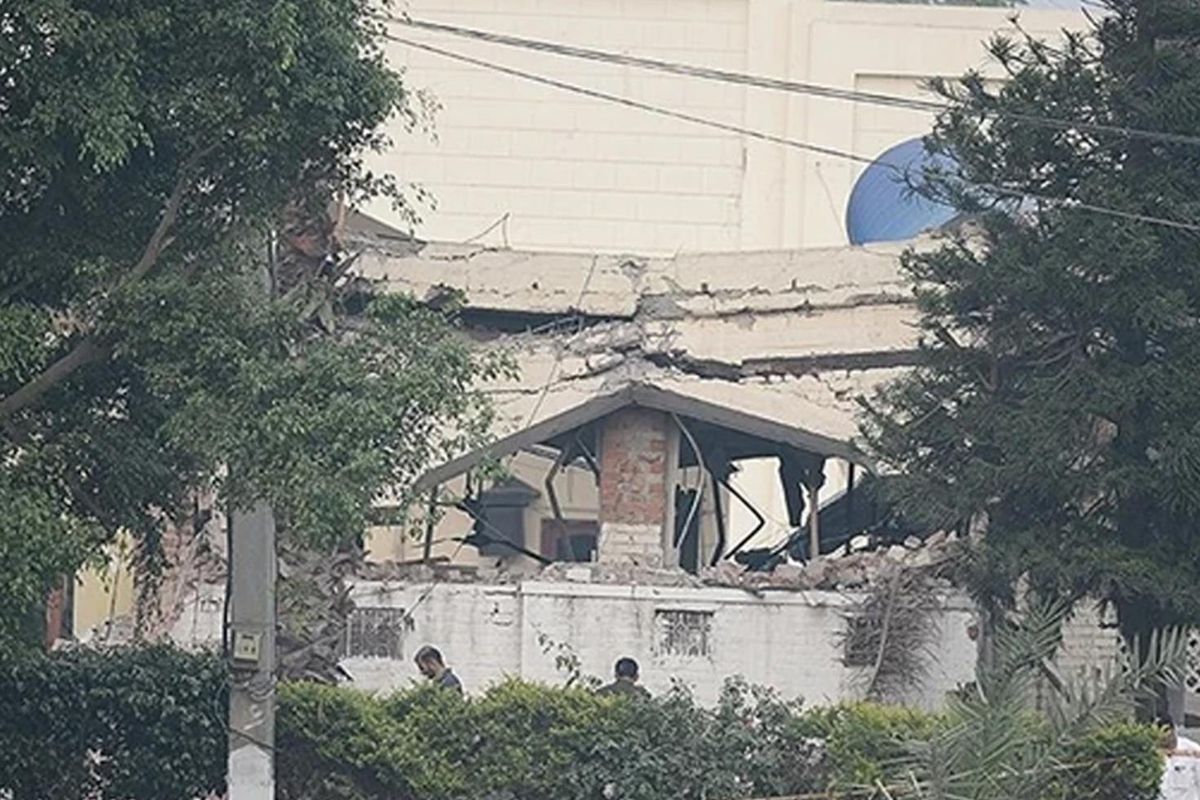 Pakistan\'da kerpiç ev çöktü: 6 çocuk öldü