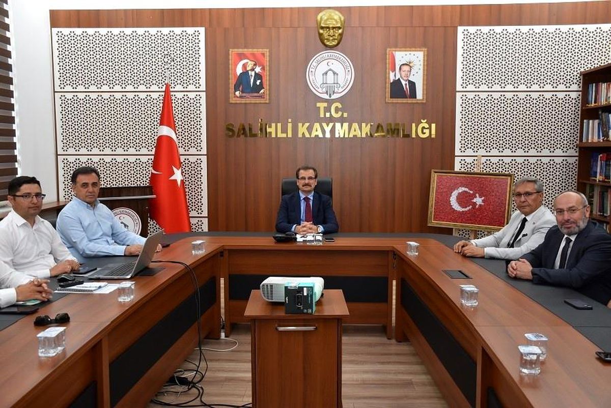Salihli\'de Yatırım Toplantısı Gerçekleşti