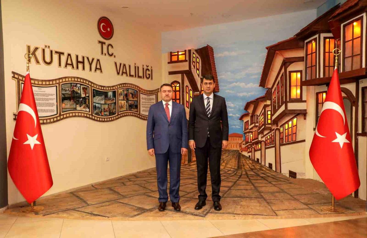 Uşak ve Kütahya Valileri Görüştü