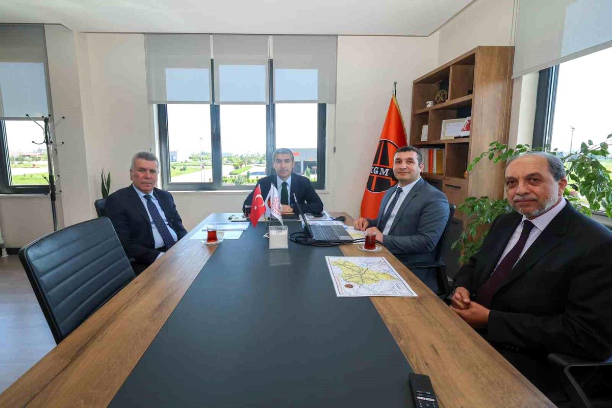 Vali Aktaş, Yatırım Çalışmaları Hakkında Bilgilendirildi