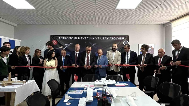 Yüksekova’da Astronomi Atölyesi Açıldı
