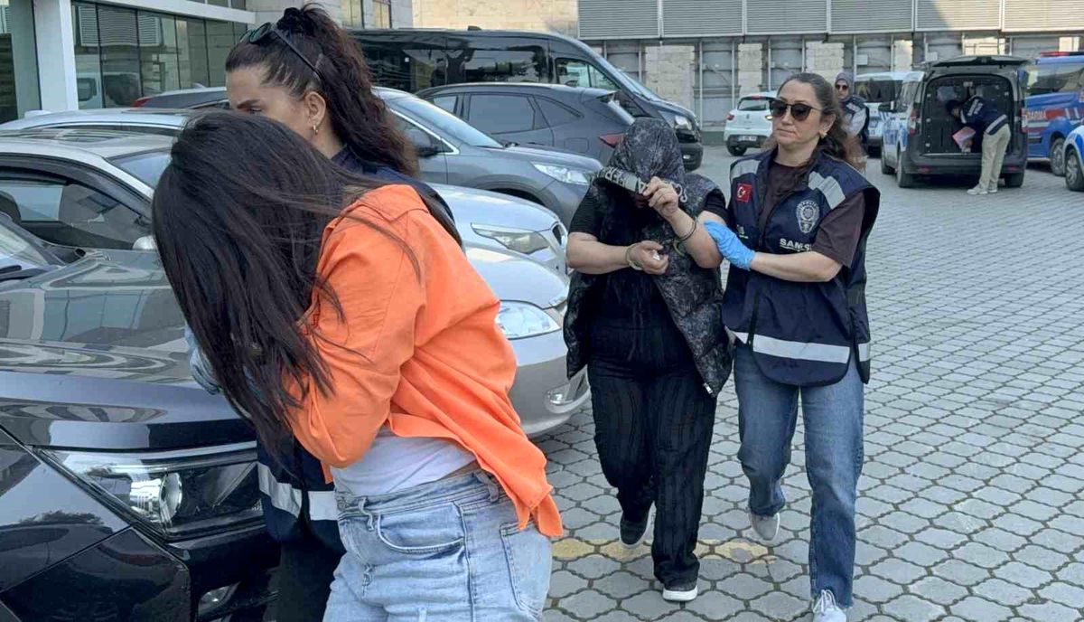 Samsun Adliyesi\'nde Kavga: 3 Kadın Tutuklandı
