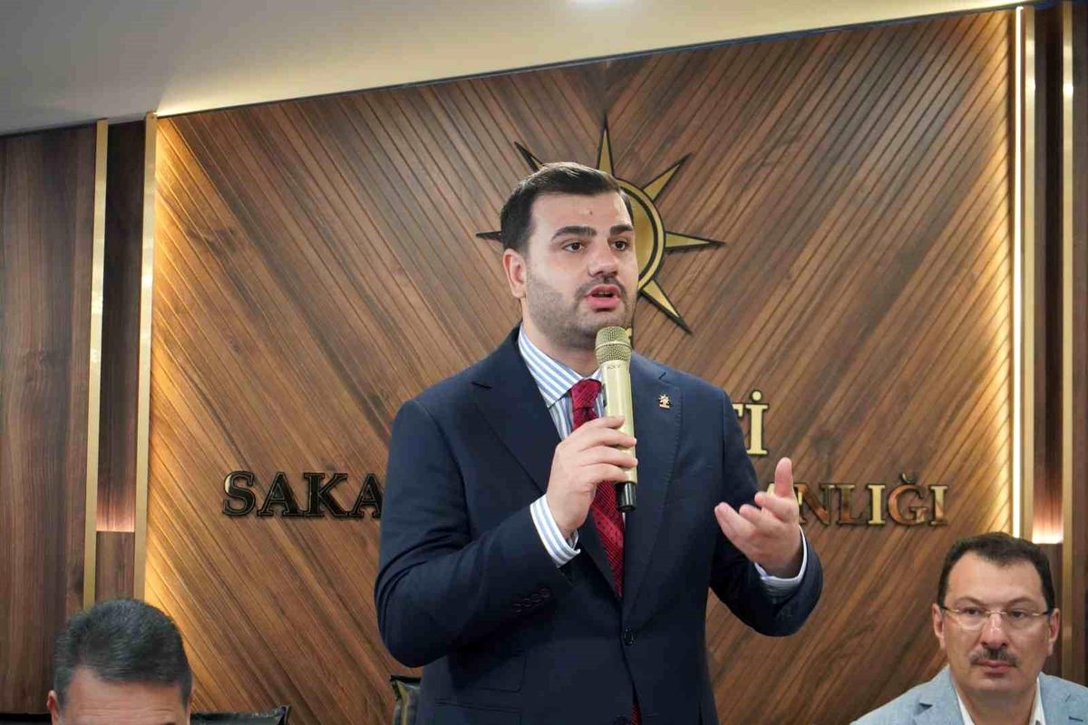 AK Parti\'den 2028 zaferi vurgusu