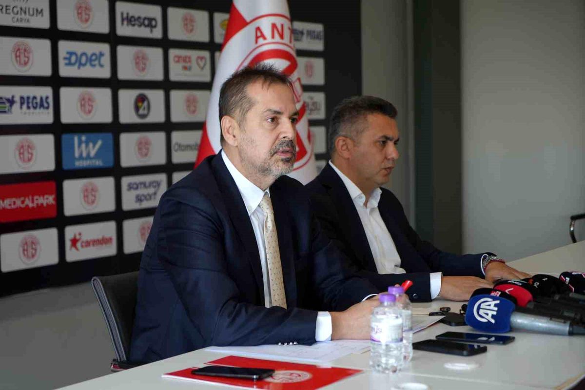 Antalyaspor\'da Mali ve Seçim Kararı