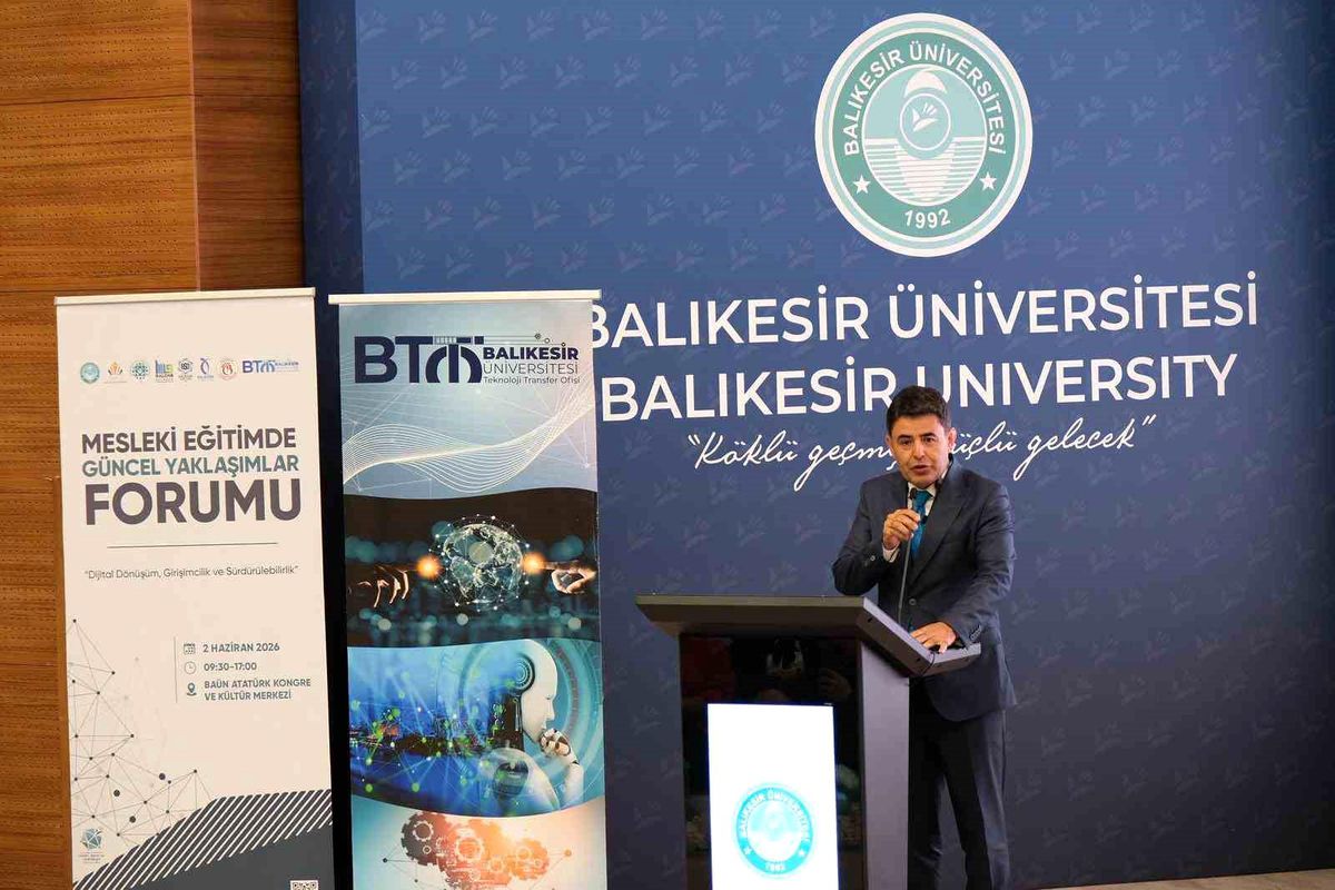 Mesleki Eğitim Forumu\'nda Bakan Yardımcısı Boyraz Öğrencilerle Buluştu
