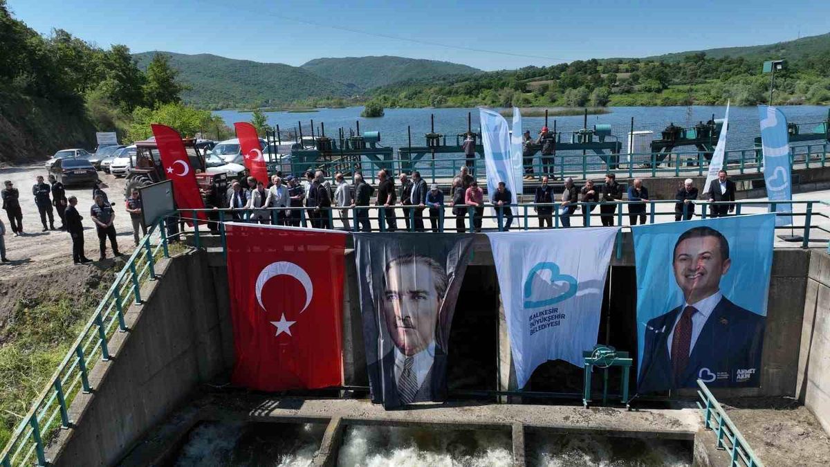 Başkan Akın\'dan çiftçiye destek