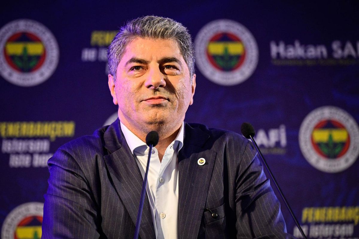 Bu gece İstanbul\'a geliyor! Hakan Safi, Luis Suarez ile anlaştı