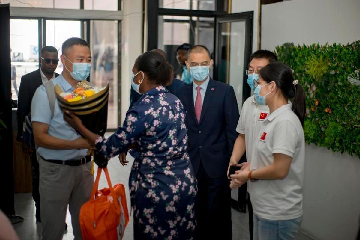 Çin, Kongo\'da Ebola ile Mücadele İçin Ekip Gönderdi
