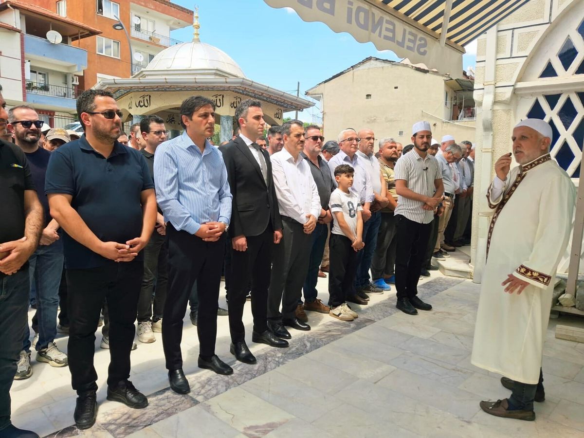 Otobüs Kazasında 8 Kişi Hayatını Kaybetti