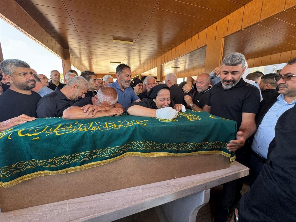 Civan ve Oğlu İki Aylık Cenaze
