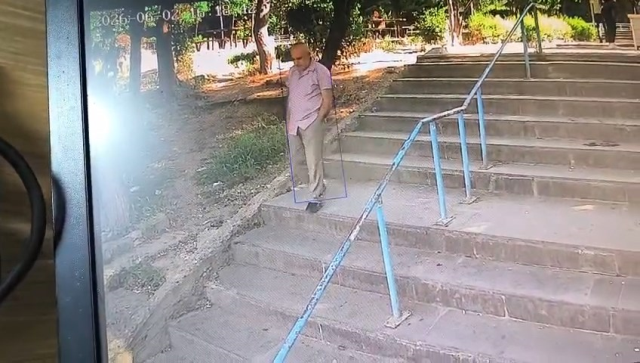 Diyarbakır'da hastaneden çıktıktan sonra kaybolan Alzheimer hastası her yerde aranıyor