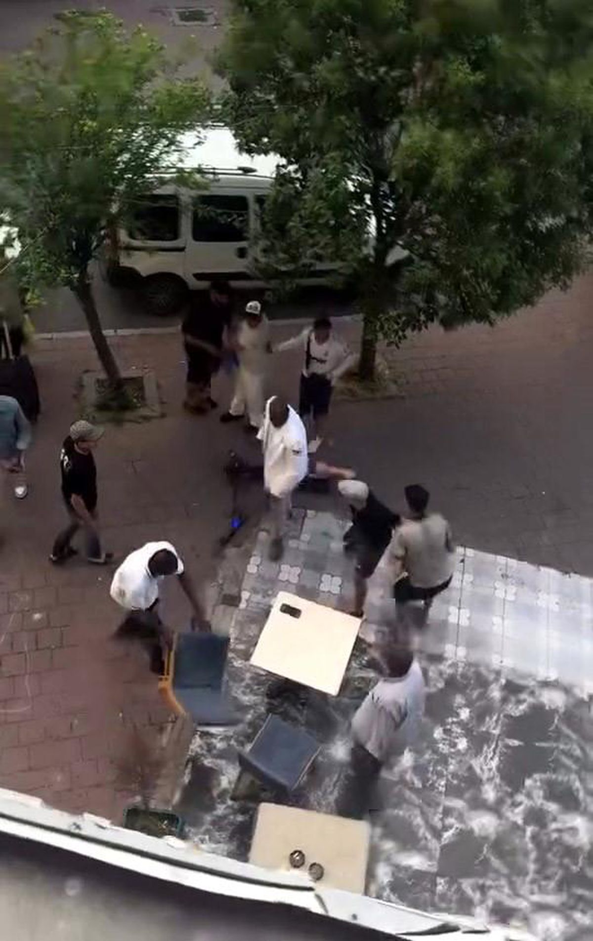 Fatih\'te yabancı uyruklu şahıslar arası bıçaklı kavga
