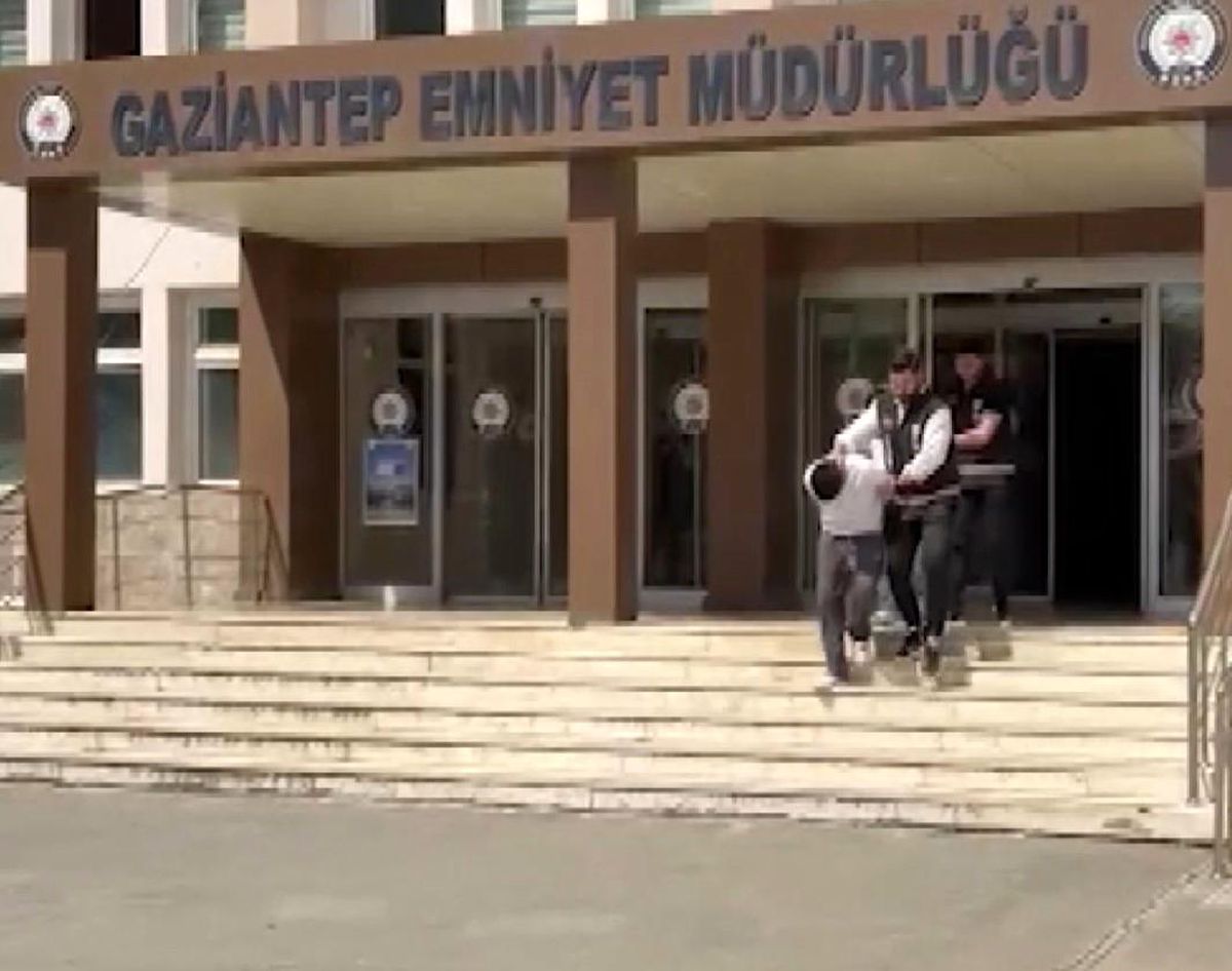 Gaziantep\'te Kurşunlama ve Yağma Operasyonu