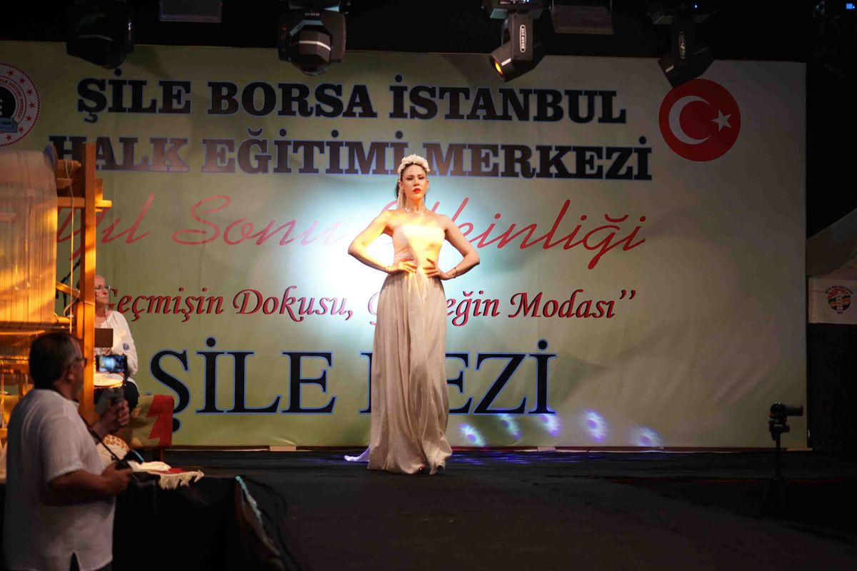 Şile Bezi Defilesiyle Tanıtıldı