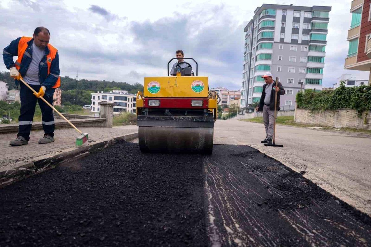 İlkadım\'da yollar yenileniyor