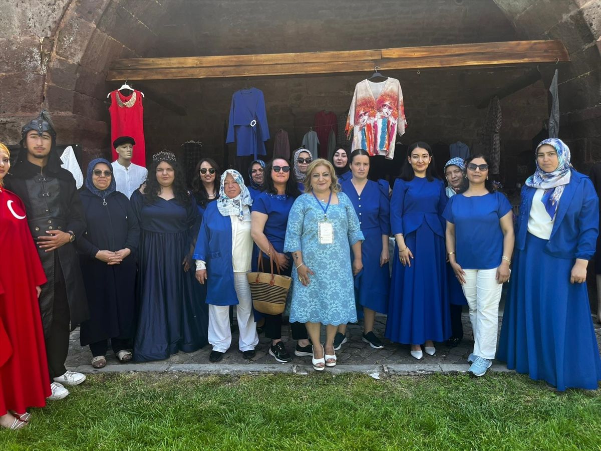Hayat Boyu Öğrenme Haftası Sergisi Açıldı
