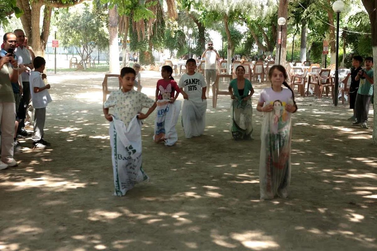 İncirliova\'da bahar şenliği çocukların neşesiyle gerçekleşti