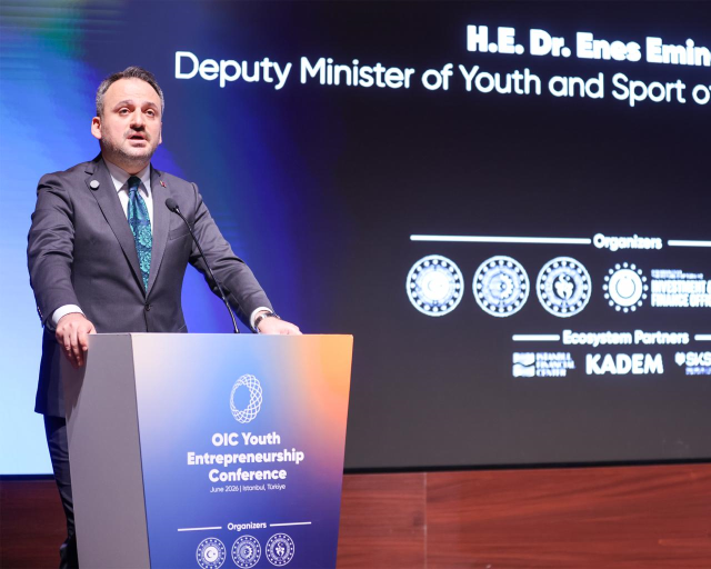 İslam İşbirliği Teşkilatı Gençlik Girişimcilik Konferansı İstanbul'da başladı