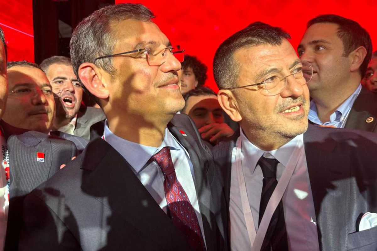 İstanbul Cumhuriyet Başsavcılığı\'ndan Özgür Özel ve Veli Ağbaba hakkında yetkisizlik kararı