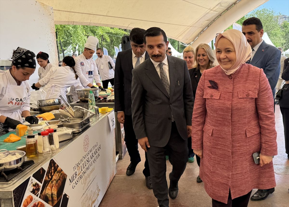 Türk Dünyası Mutfağı Yarışması İstanbul\'da Başladı