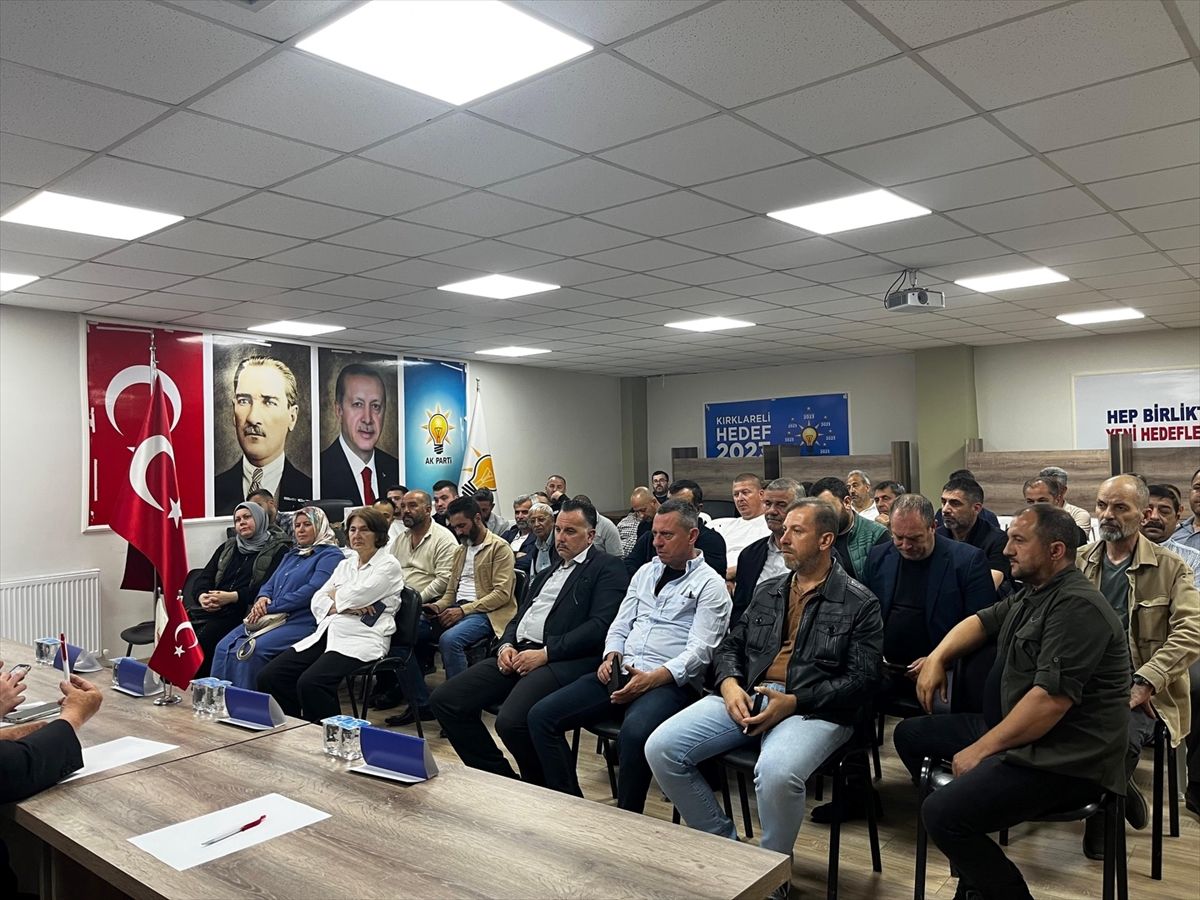 AK Parti Merkez İlçe Danışma Toplantısı Yapıldı