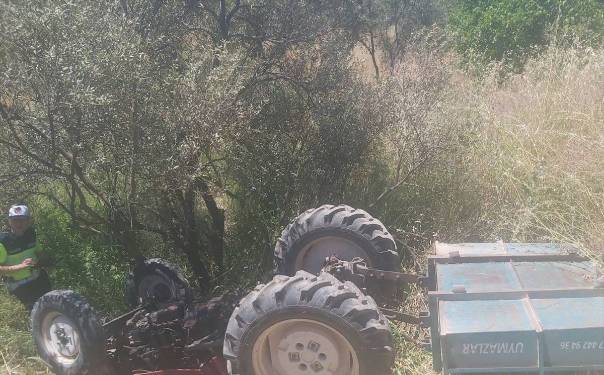 Traktör Devrildi: 76 Yaşındaki Sürücü Hayatını Kaybetti