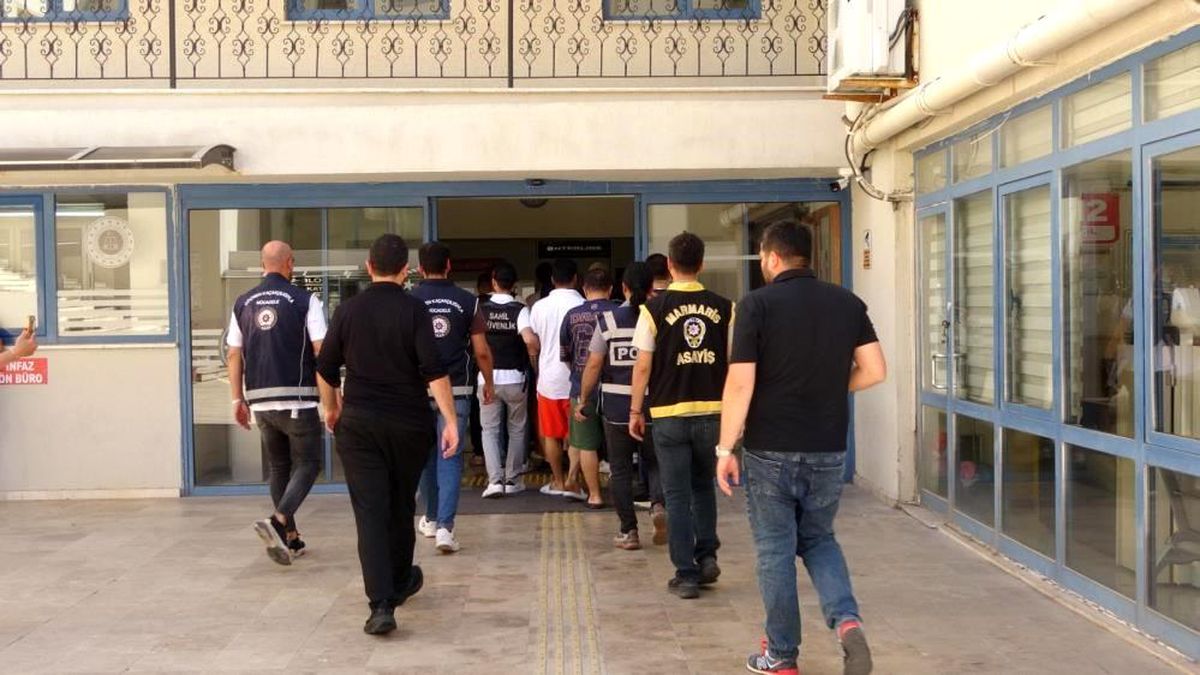 Marmaris\'te 7 Göçmen Kaçakçısı Tutuklandı