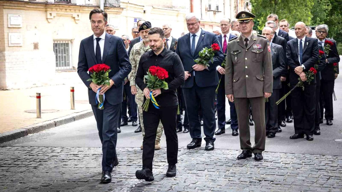 NATO Genel Sekreteri Rutte: Ukrayna\'da ayda 30 binden fazla Rus askeri öldü