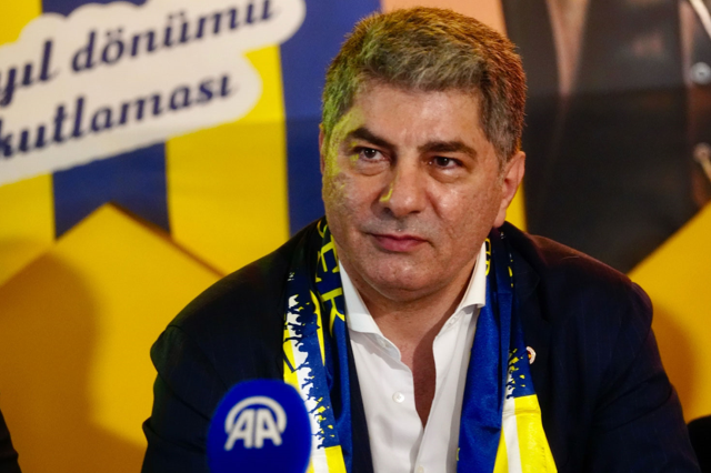 Sınırları epey zorladı! Hakan Safi'den <a class='keyword-sd' href='/aziz-yildirim/' title='Aziz Yıldırım'>Aziz Yıldırım</a>'ı kızdıracak sözler