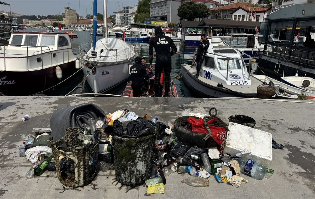 Sinop\'ta Deniz Dibi Temizliği