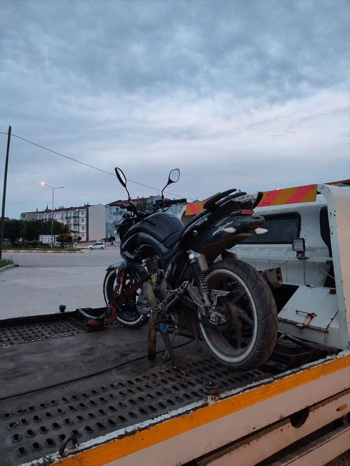 Uzunköprü\'de Abart Egzozlu Motosiklete Ceza