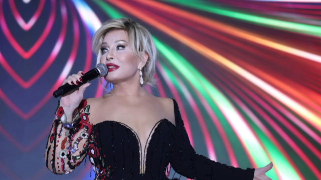 Emel Sayın'dan üzen haber! Konserlerini bir bir iptal etti