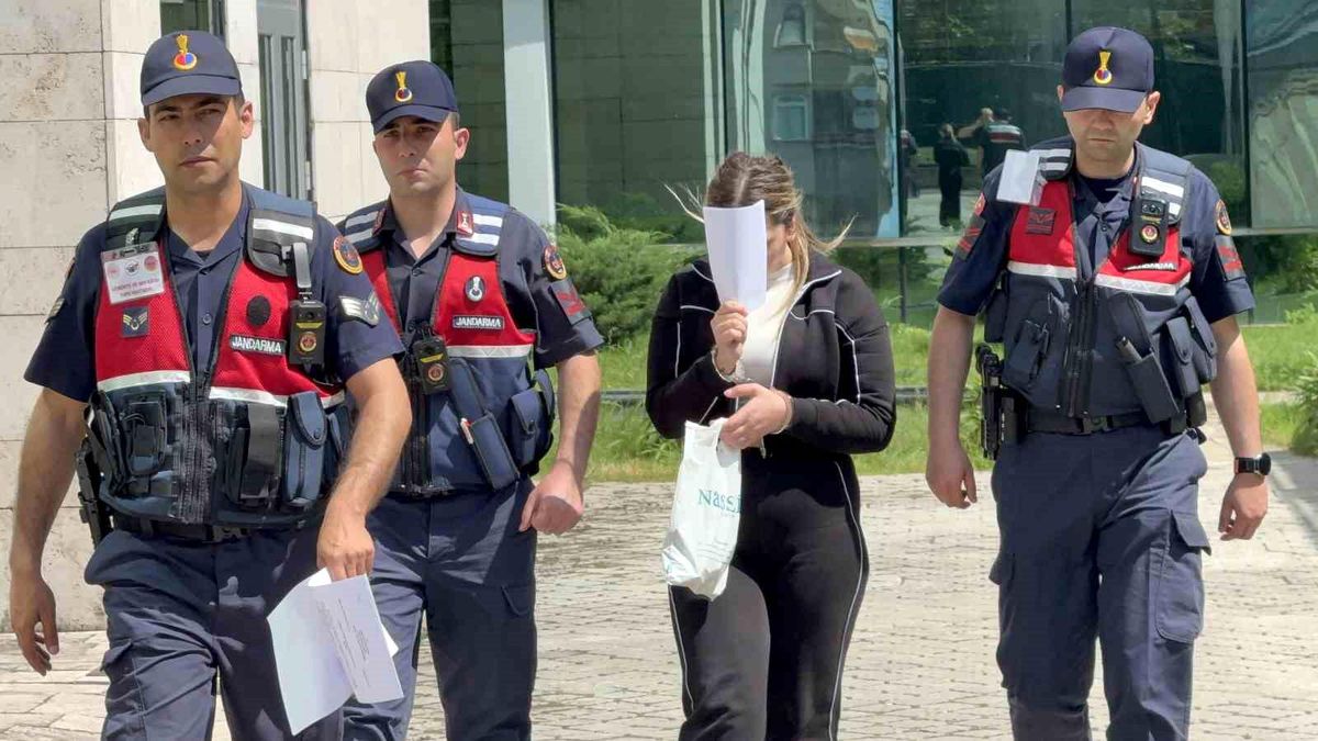 Samsun\'da Uyuşturucu Operasyonu: Genç Kız Tutuklandı