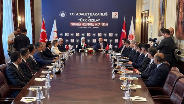 Adalet Bakanlığı ve Kızılay'dan İş Birliği Protokolü