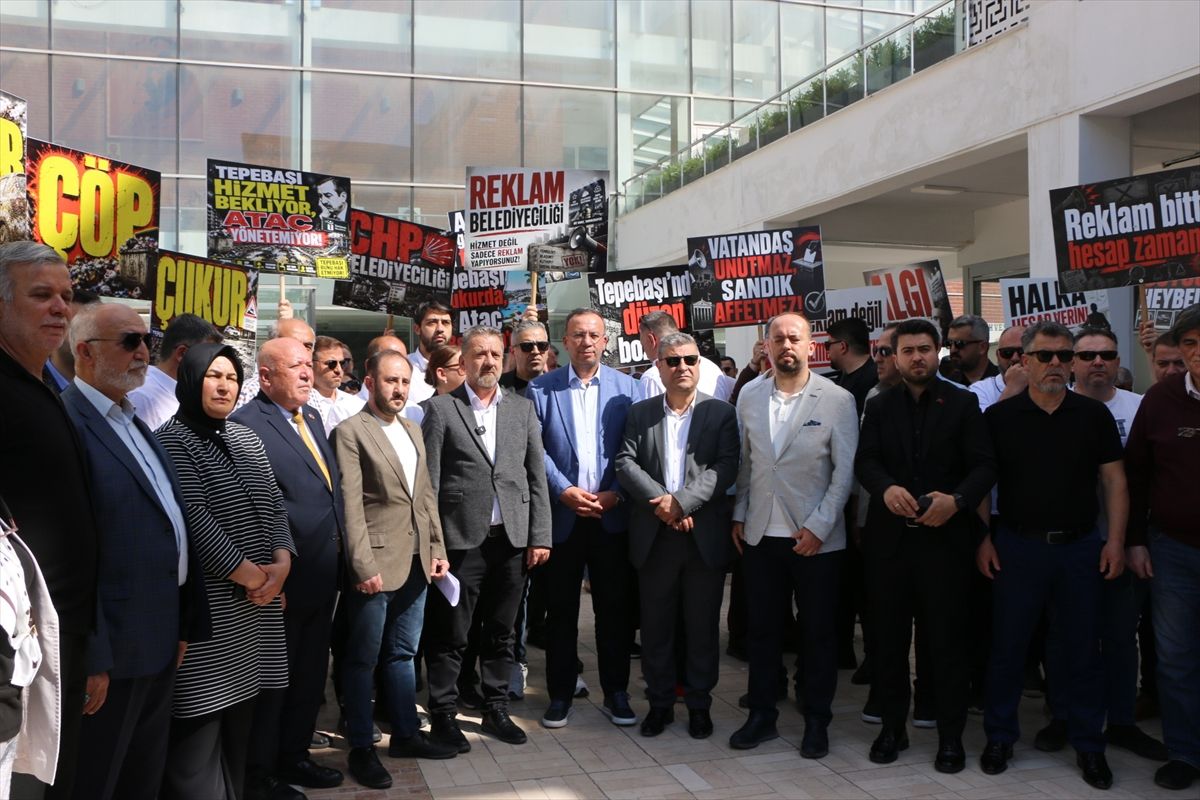 Tepebaşı Meclisinde Demokrasi Krizi