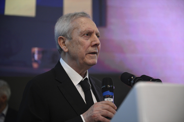 Aziz Yıldırım, Aykut Kocaman'la yaptığı görüşmeyi anlattı