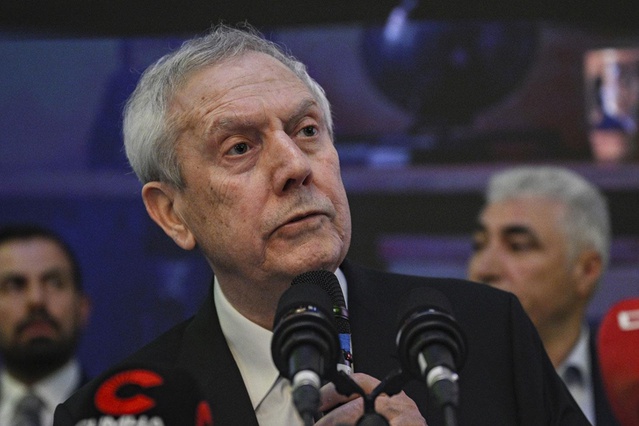 Aziz Yıldırım, Aykut Kocaman’la yaptığı görüşmeyi anlattı