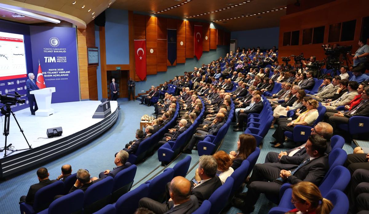 Mayıs\'ta İhracat Rekoru: 2,4 Milyar Dolar