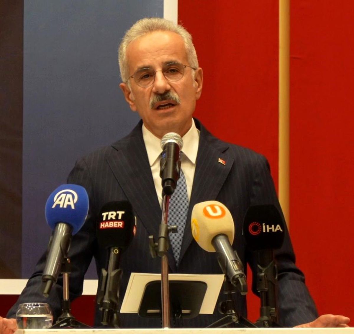 Bakan Uraloğlu: 7 Haziran\'da Tekke Kazanacak