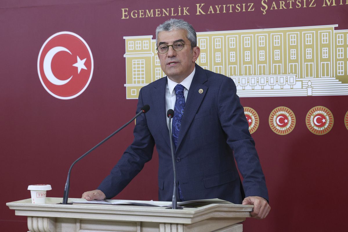 CHP\'de Kurultay İhtiyacı Vurgulandı