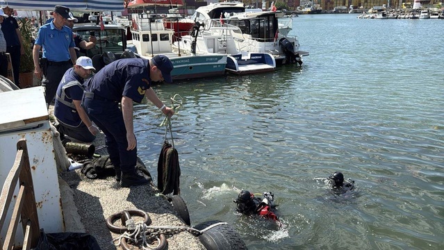 Tekirdağ'da Deniz Dibi Temizliği