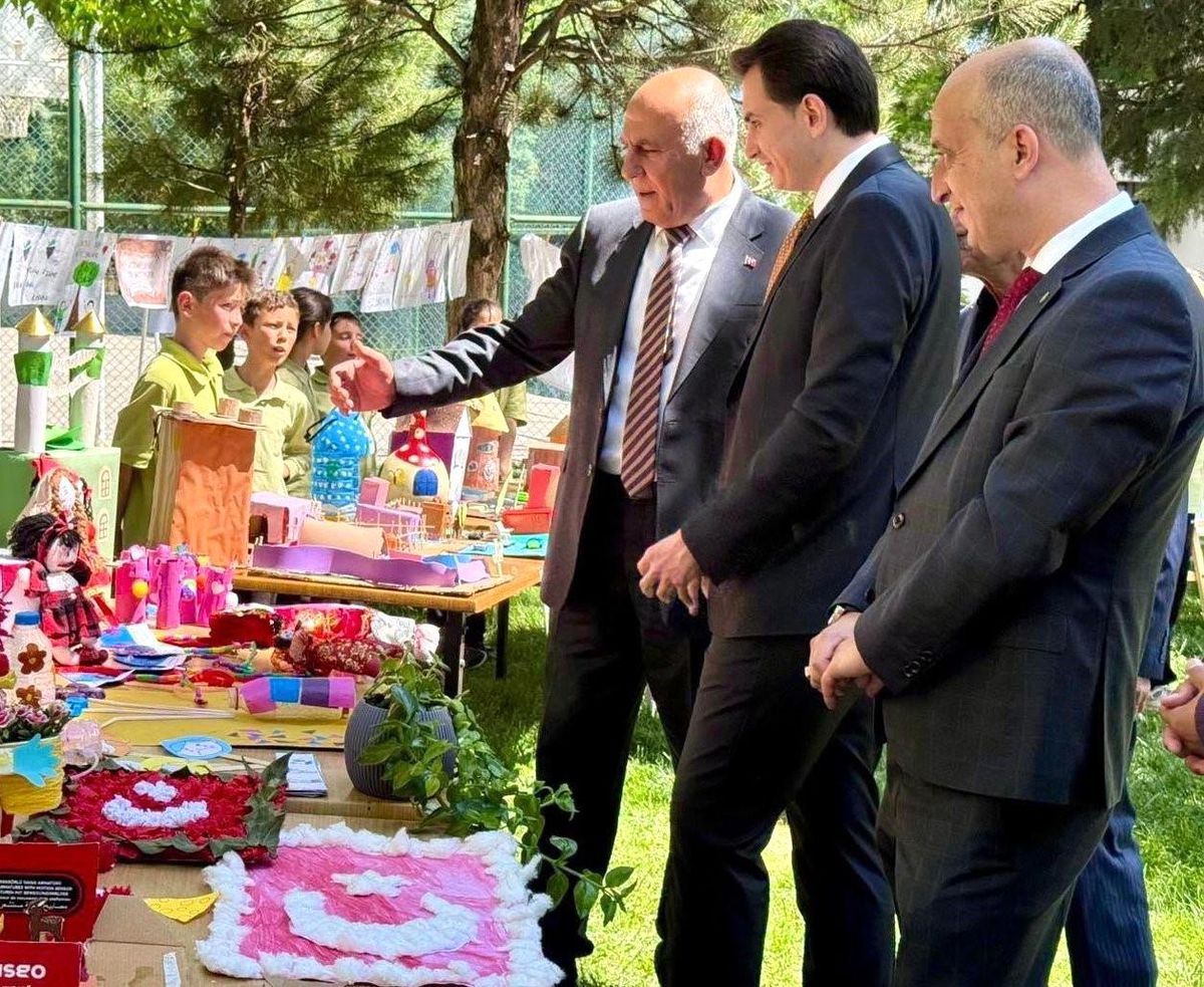 Dereköy\'de \'Maarifin Kalbinde\' Şenliği Coşkusu