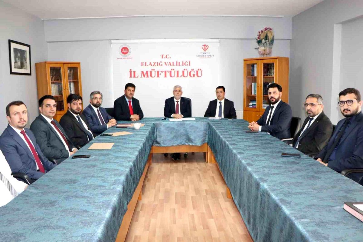 Elazığ\'da Din Hizmetleri Toplantısı