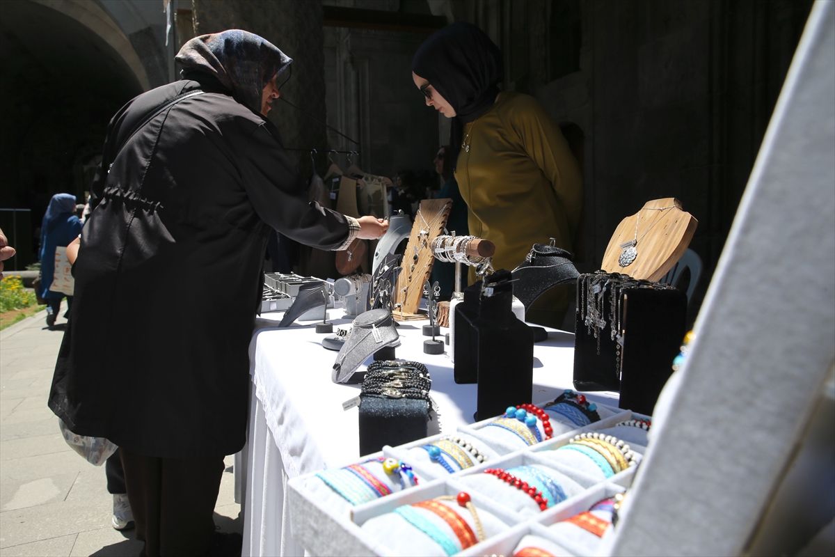 Hayat Boyu Öğrenme Şenliği Erzurum\'da