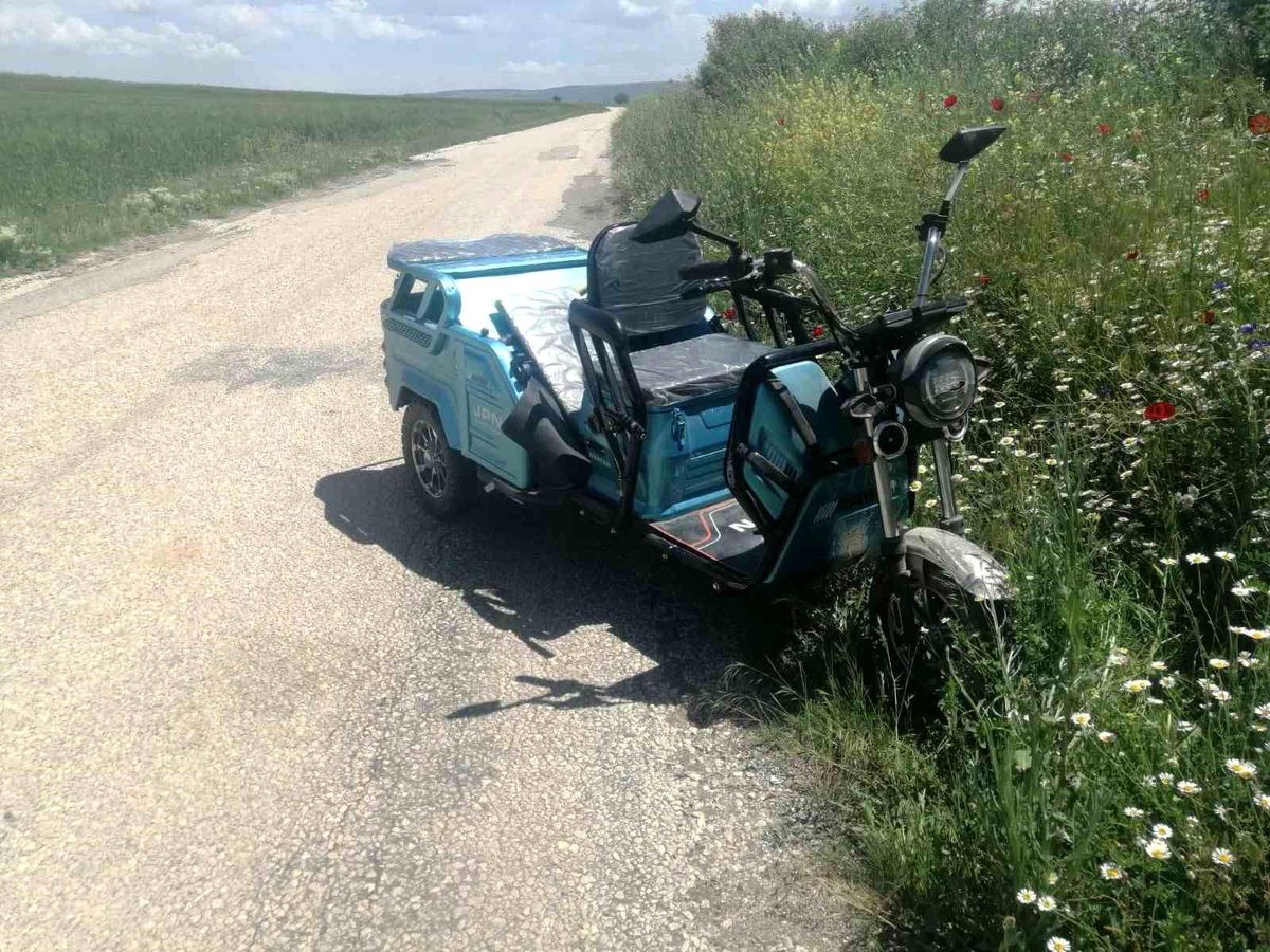 Eşini yolcu ettikten sonra dönüş yolunda kaza yapan yaşlı adam hayatını kaybetti