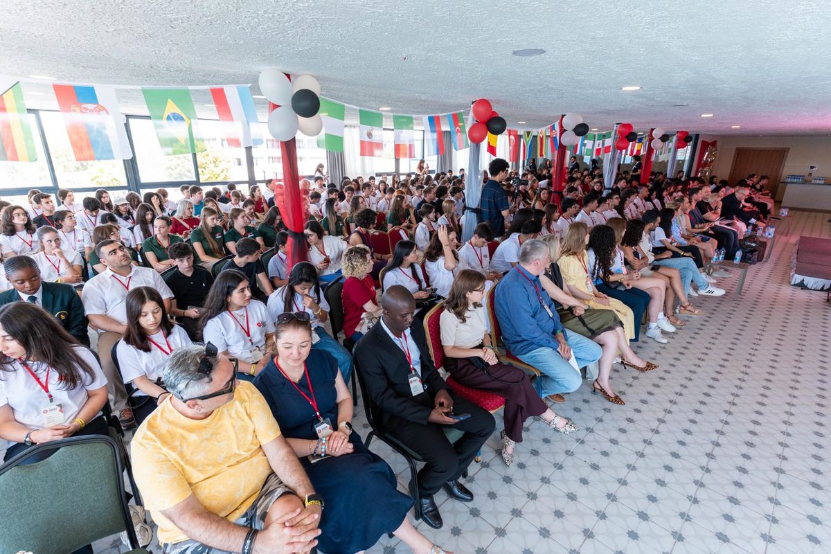 Çeşme\'de Uluslararası Bilim Fuarı Başladı