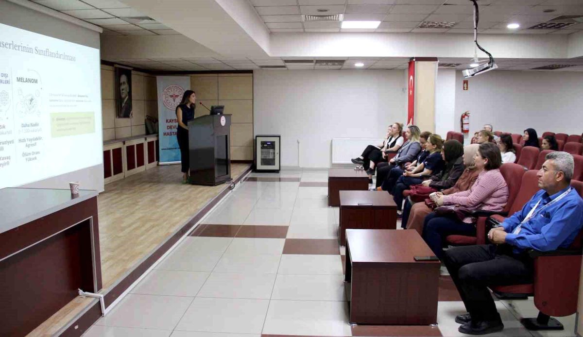 Cilt Kanseri Eğitimi Kayseri Devlet Hastanesi\'nde
