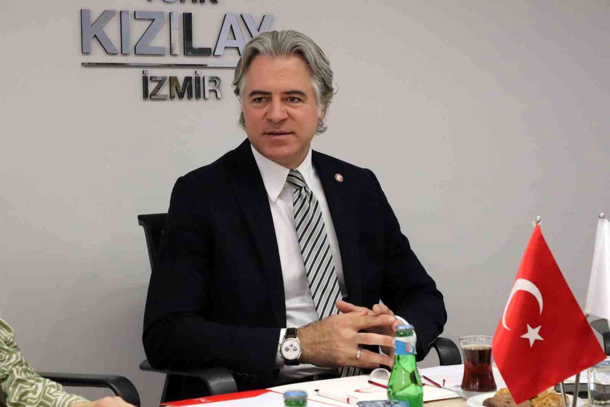 İzmir\'den Filistin\'e Sanatla Destek