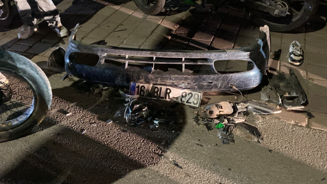Kaza yapan alkollü sürücü, olay yerinden kaçtı: 17 yaşındaki genç ağır yaralandı