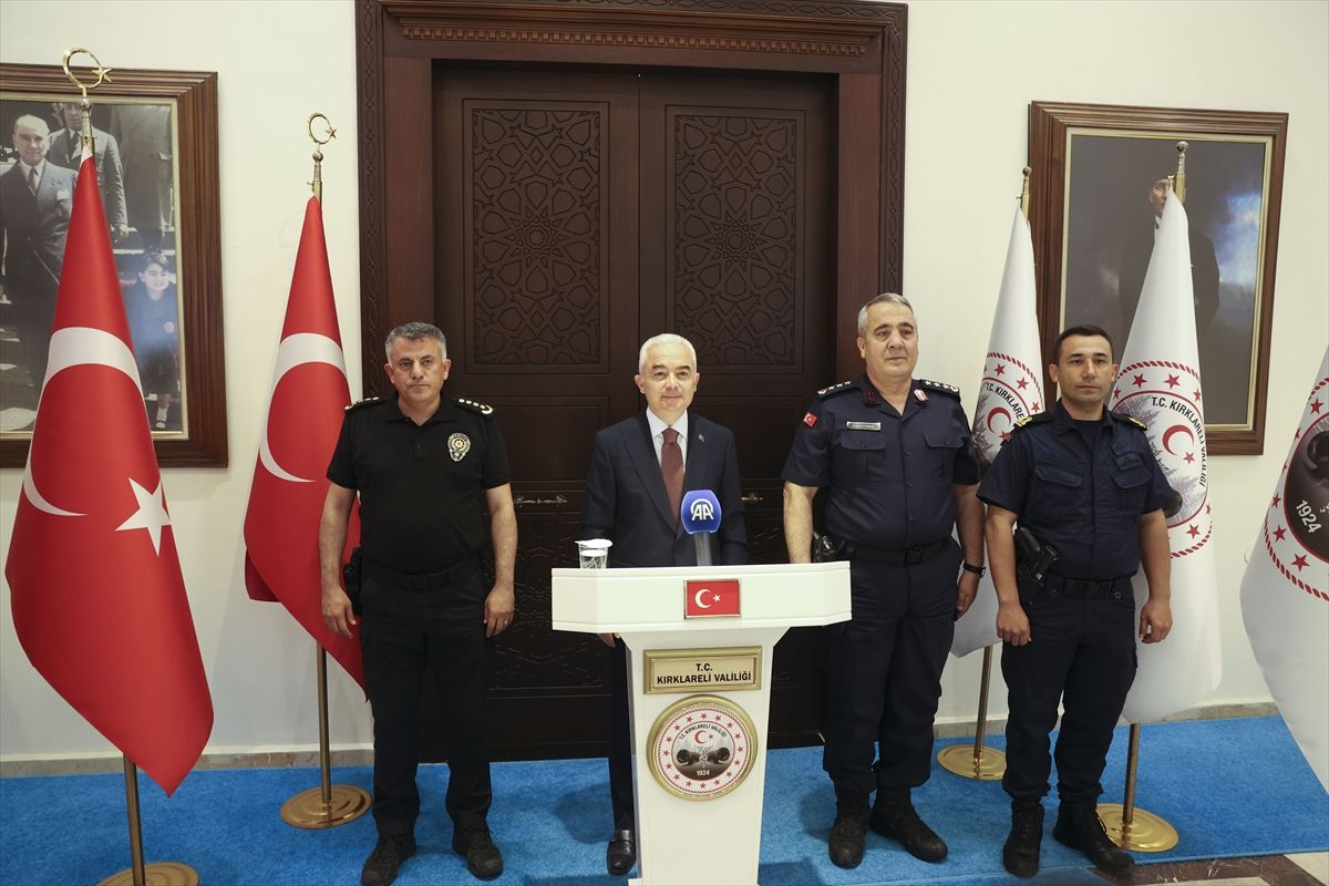 Kırklareli\'nde Kaçakçılara Darbe